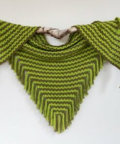 cluster-v-stitch-shawl voorbeeld gehaakt 5