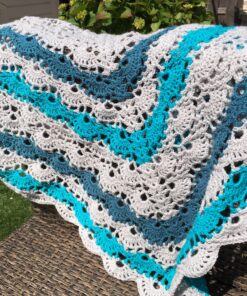 voorbeeld poncho van acryl garen