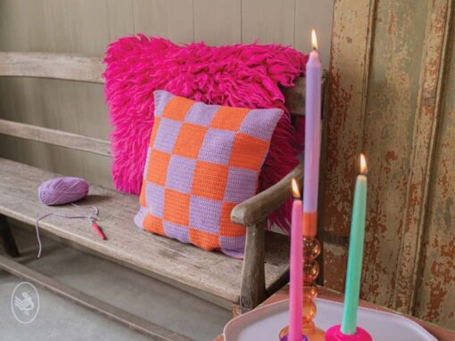 Haakpakket geblokt kussen - Durable Cosy fine