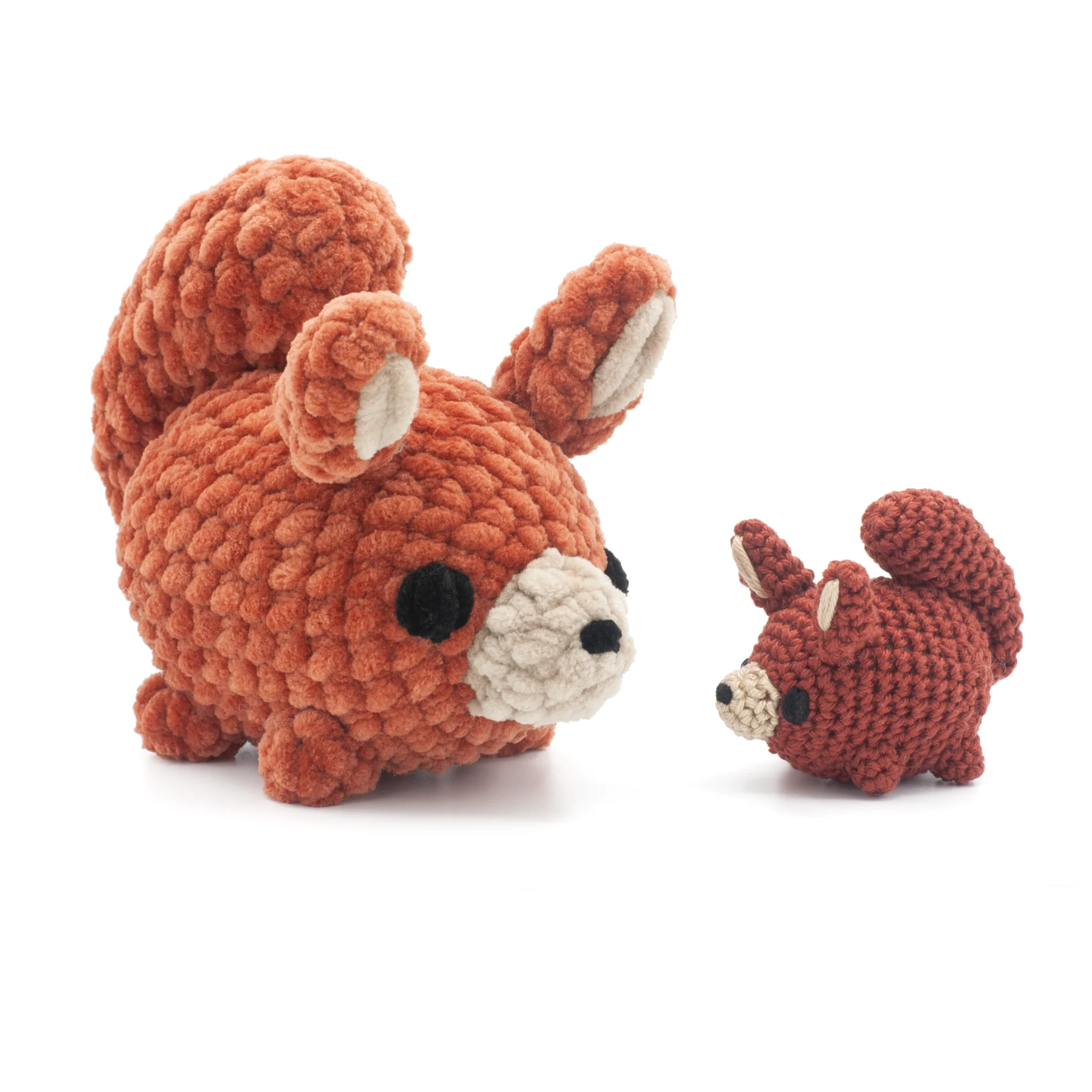 free-squirrel-crochet-pattern-2048x2048 van mariskavos - eekhoorn haken